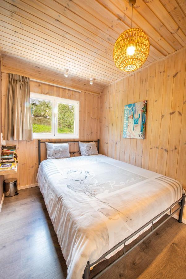 Hakuna Matata Holidays Wooden Lodge With Airco & Pool In Greek Olive Grove Methoni  Exterior foto