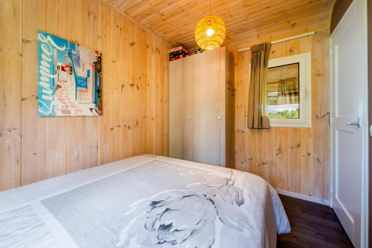 Hakuna Matata Holidays Wooden Lodge With Airco & Pool In Greek Olive Grove Methoni  Exterior foto
